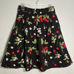 Adorable Black w/Cherry Floral Print Pleated Full Skirt Size S